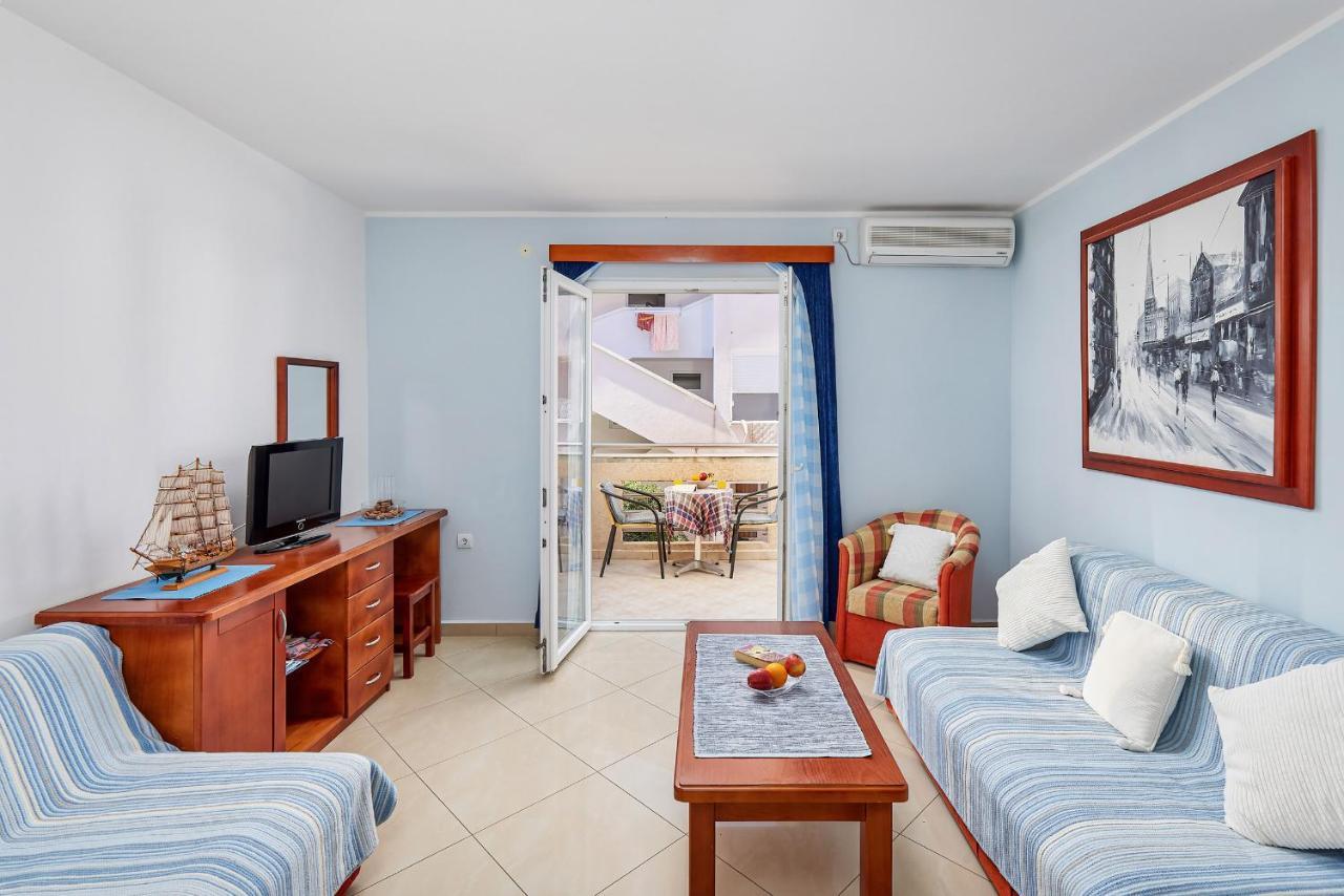 Rosic Apartments Tivat Ngoại thất bức ảnh