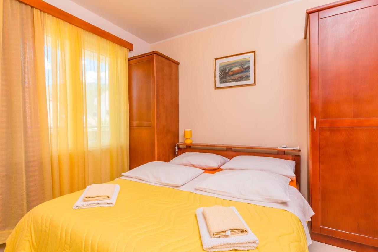 Rosic Apartments Tivat Ngoại thất bức ảnh