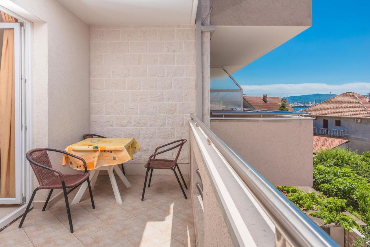 Rosic Apartments Tivat Ngoại thất bức ảnh
