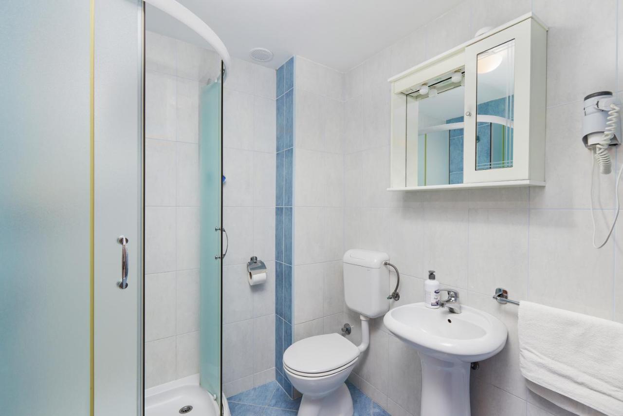 Rosic Apartments Tivat Ngoại thất bức ảnh
