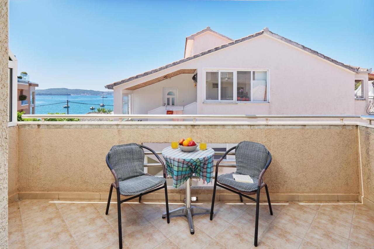 Rosic Apartments Tivat Ngoại thất bức ảnh