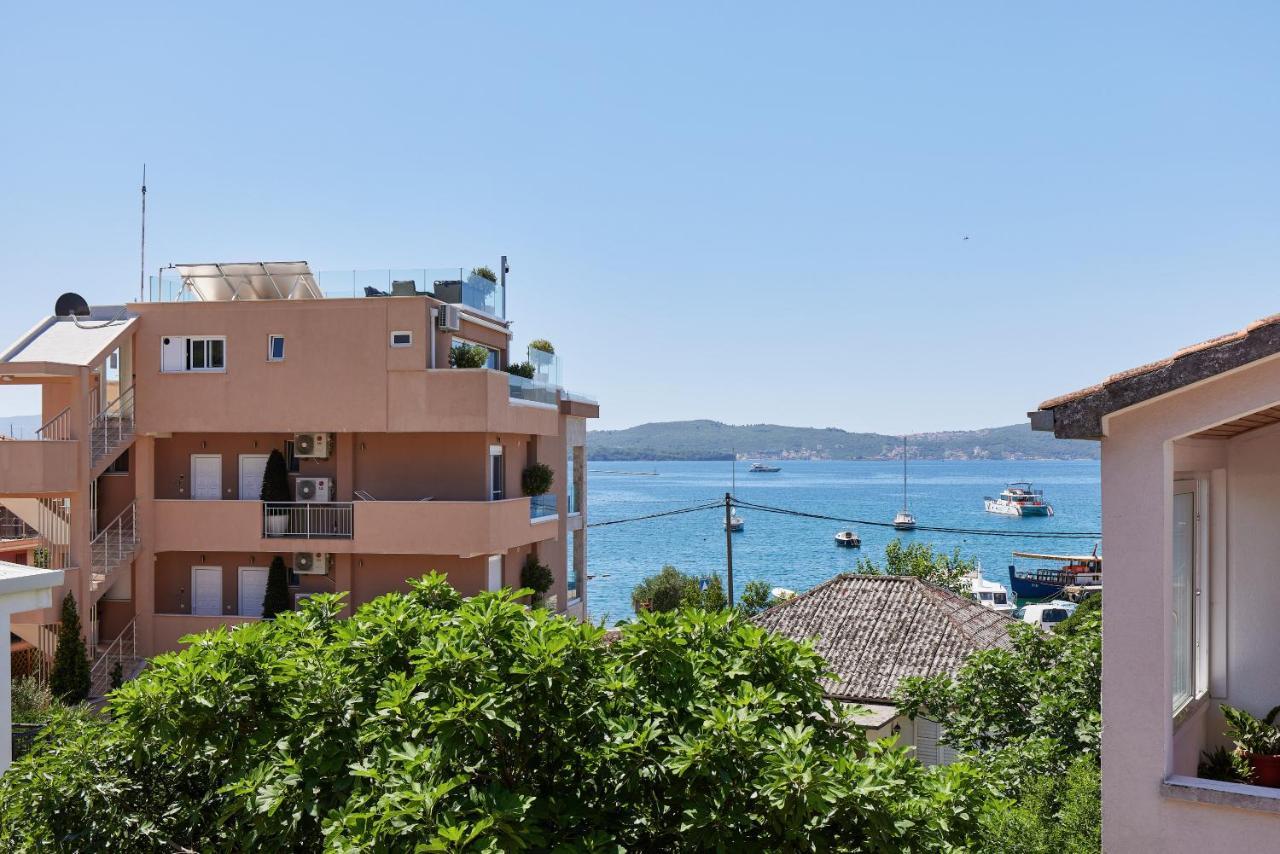 Rosic Apartments Tivat Ngoại thất bức ảnh