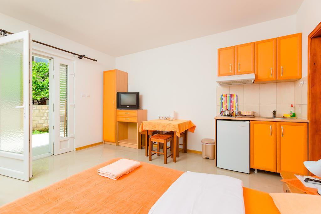 Rosic Apartments Tivat Phòng bức ảnh