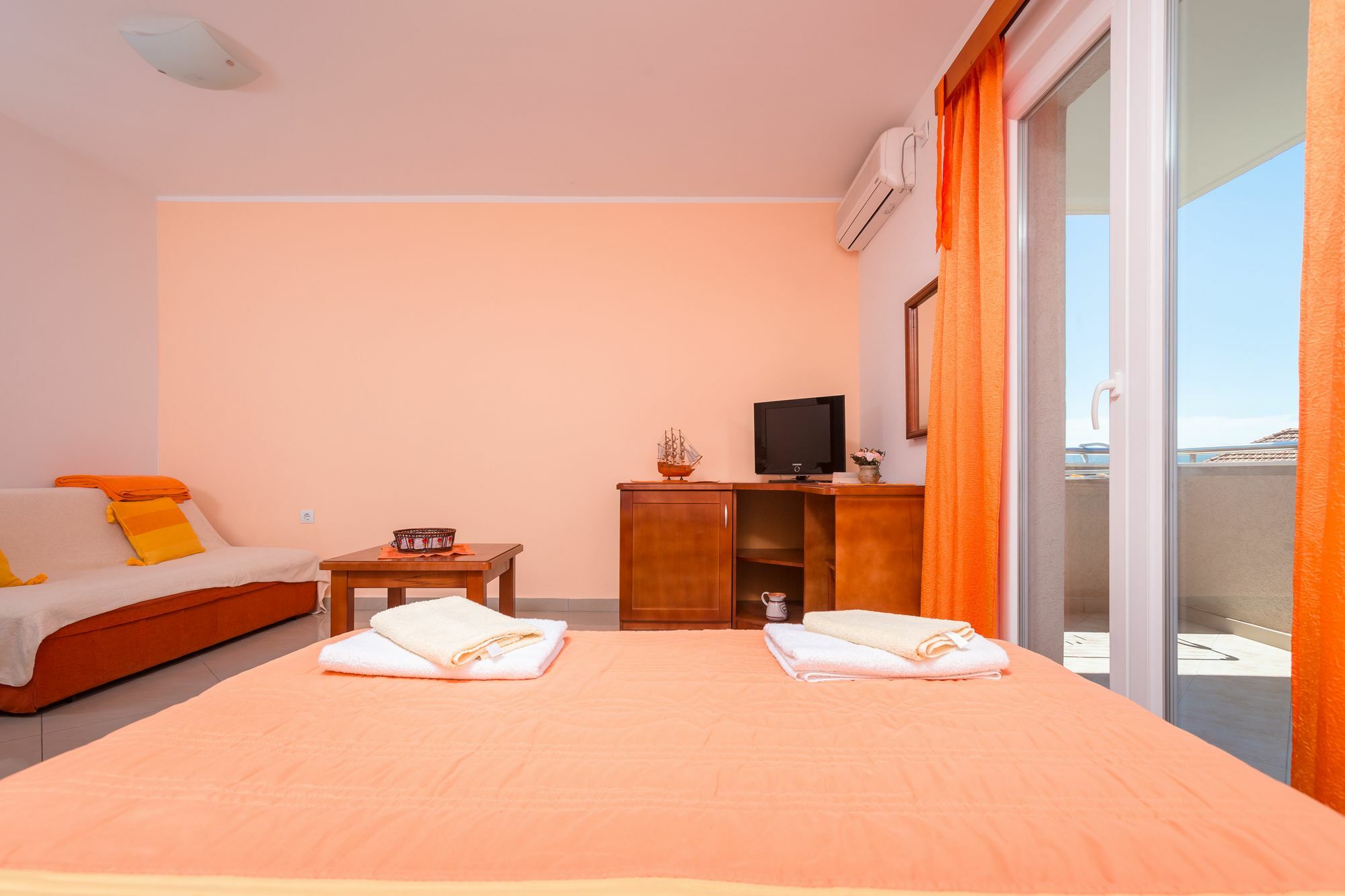 Rosic Apartments Tivat Ngoại thất bức ảnh